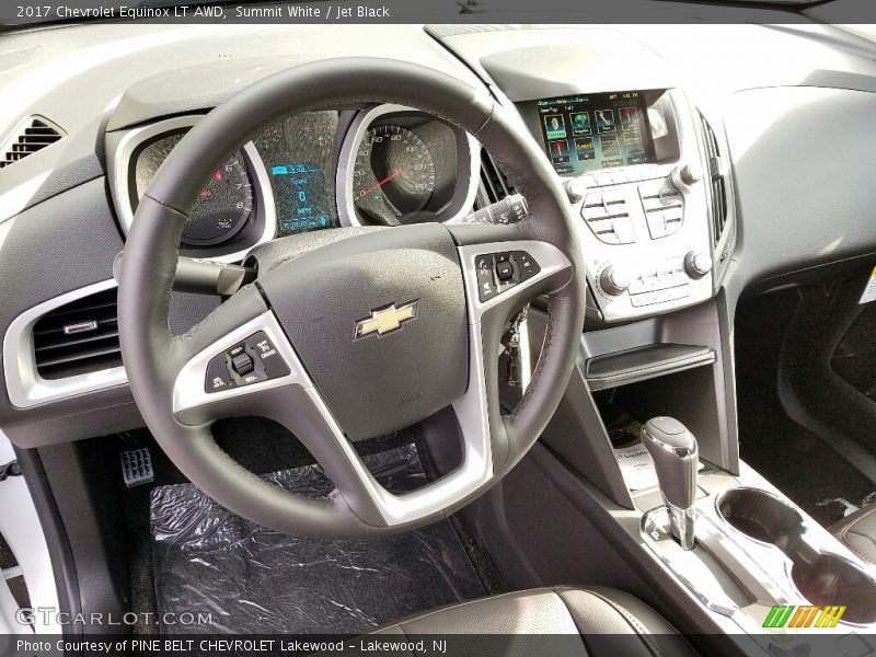 Summit White / Jet Black 2017 Chevrolet Equinox LT AWD