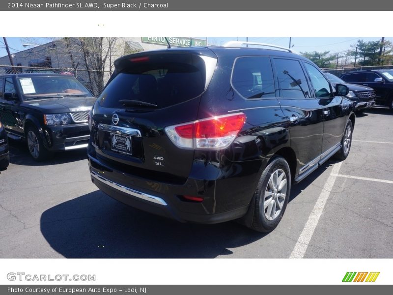 Super Black / Charcoal 2014 Nissan Pathfinder SL AWD