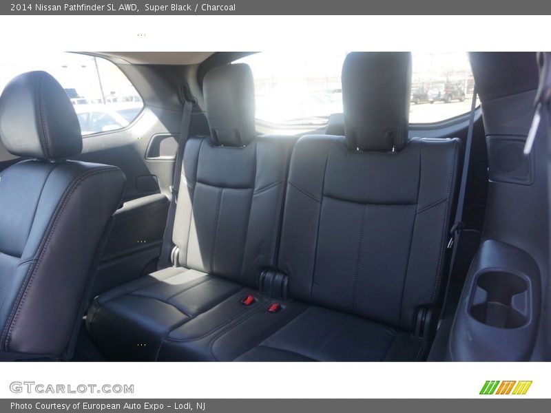 Super Black / Charcoal 2014 Nissan Pathfinder SL AWD