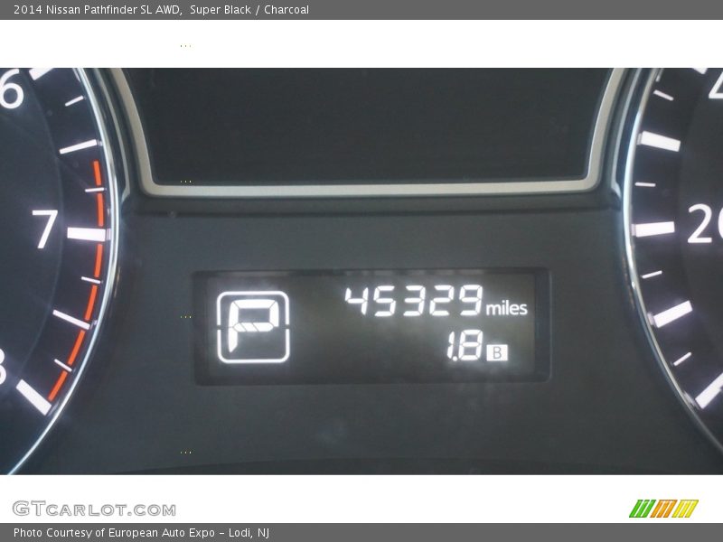 Super Black / Charcoal 2014 Nissan Pathfinder SL AWD