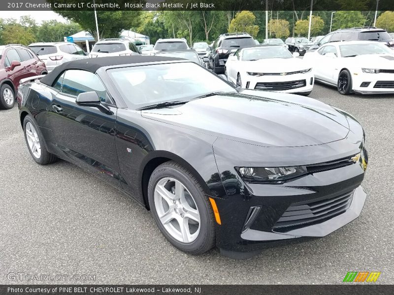 Front 3/4 View of 2017 Camaro LT Convertible
