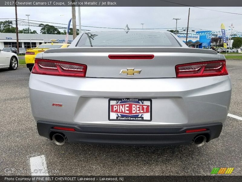 Silver Ice Metallic / Jet Black 2017 Chevrolet Camaro LT Coupe