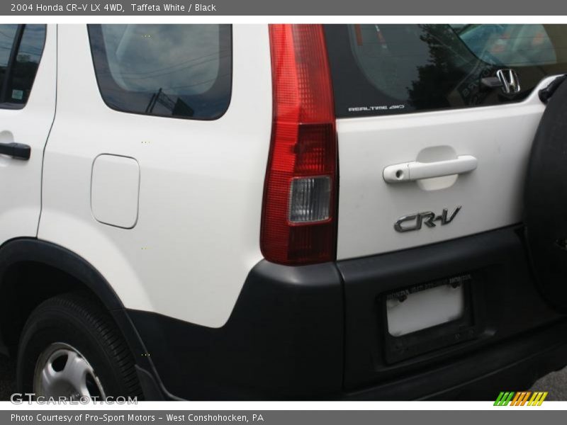 Taffeta White / Black 2004 Honda CR-V LX 4WD