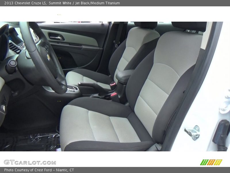 Summit White / Jet Black/Medium Titanium 2013 Chevrolet Cruze LS