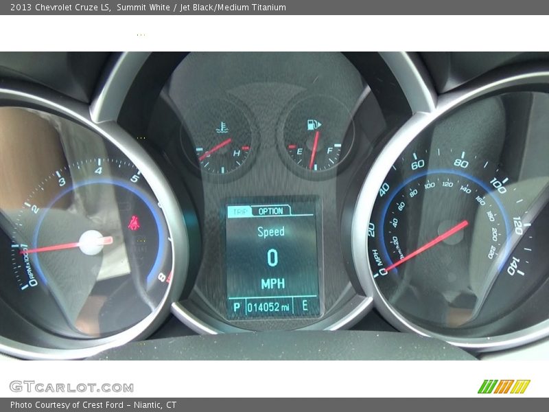 Summit White / Jet Black/Medium Titanium 2013 Chevrolet Cruze LS