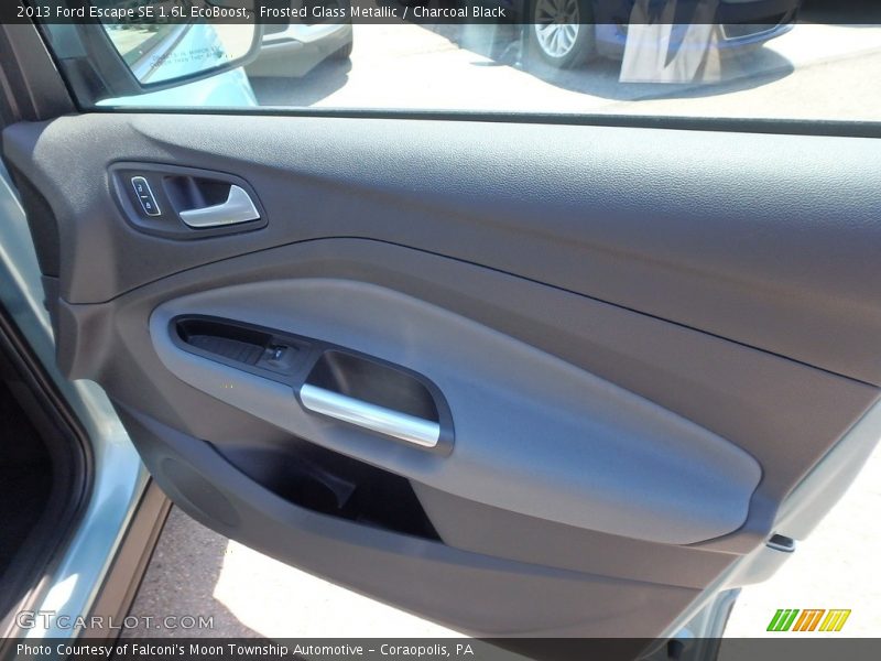 Frosted Glass Metallic / Charcoal Black 2013 Ford Escape SE 1.6L EcoBoost