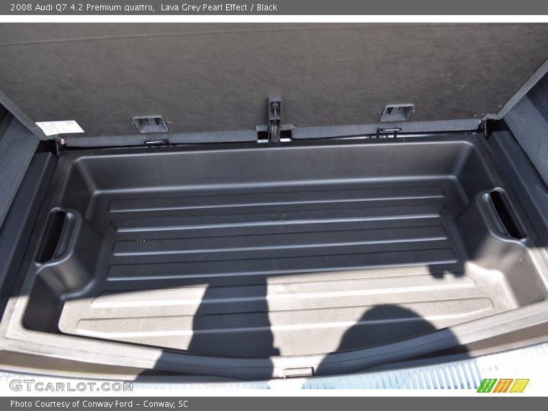 Lava Grey Pearl Effect / Black 2008 Audi Q7 4.2 Premium quattro