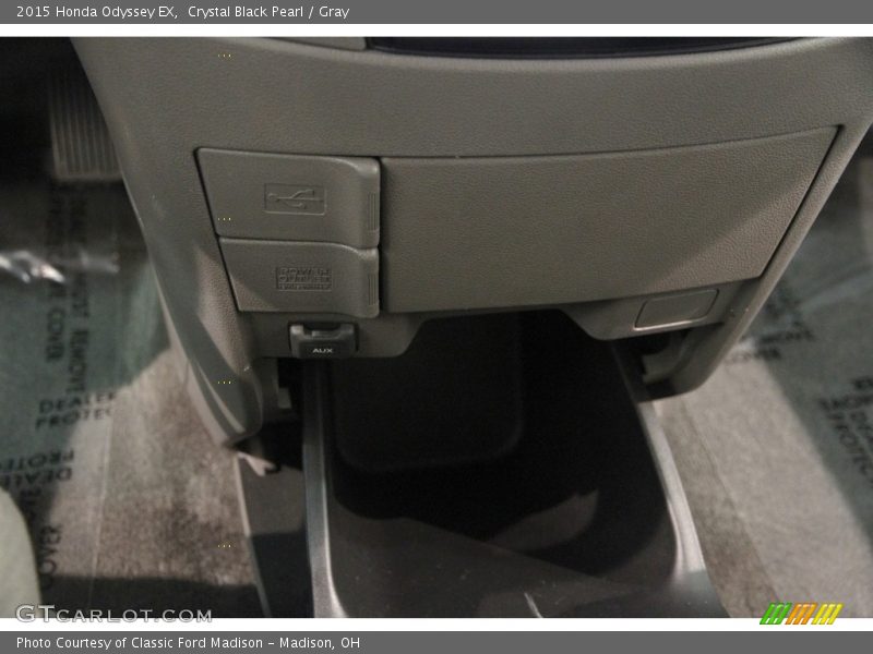 Crystal Black Pearl / Gray 2015 Honda Odyssey EX