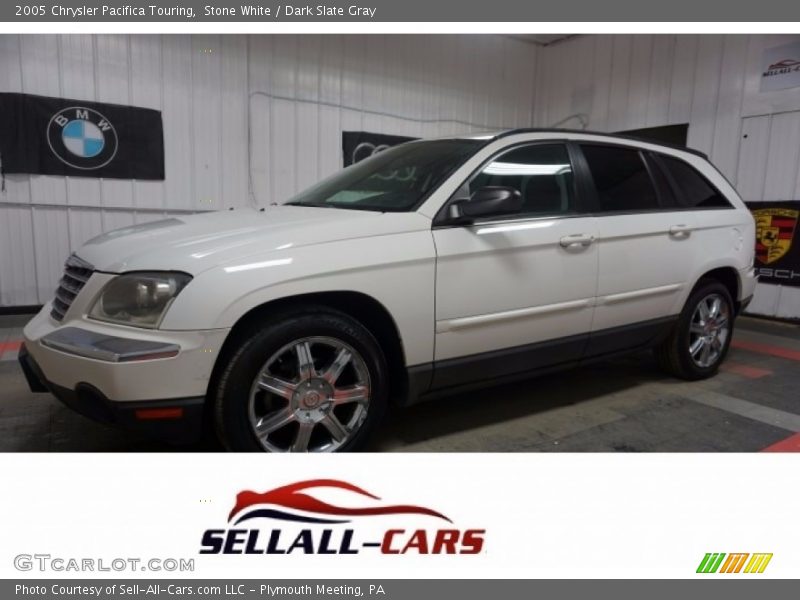 Stone White / Dark Slate Gray 2005 Chrysler Pacifica Touring