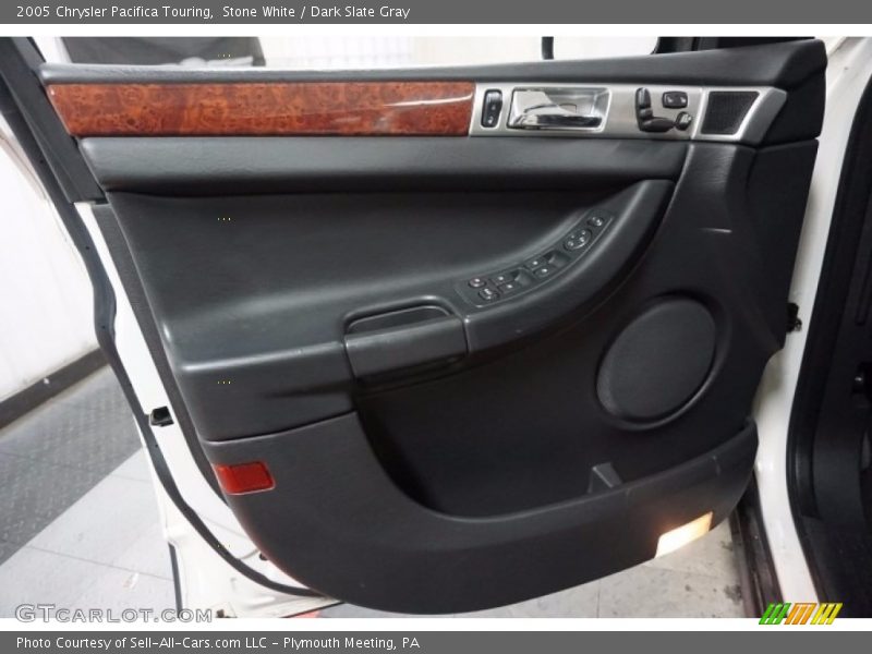 Stone White / Dark Slate Gray 2005 Chrysler Pacifica Touring