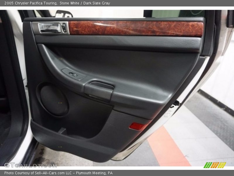 Stone White / Dark Slate Gray 2005 Chrysler Pacifica Touring