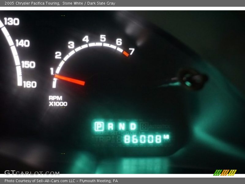 Stone White / Dark Slate Gray 2005 Chrysler Pacifica Touring