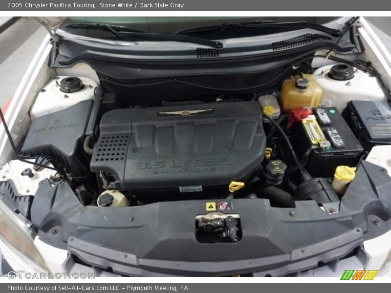 Stone White / Dark Slate Gray 2005 Chrysler Pacifica Touring