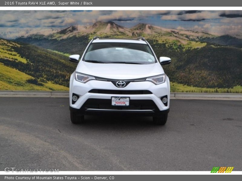 Super White / Black 2016 Toyota RAV4 XLE AWD