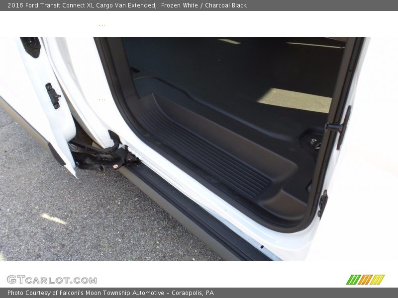 Frozen White / Charcoal Black 2016 Ford Transit Connect XL Cargo Van Extended