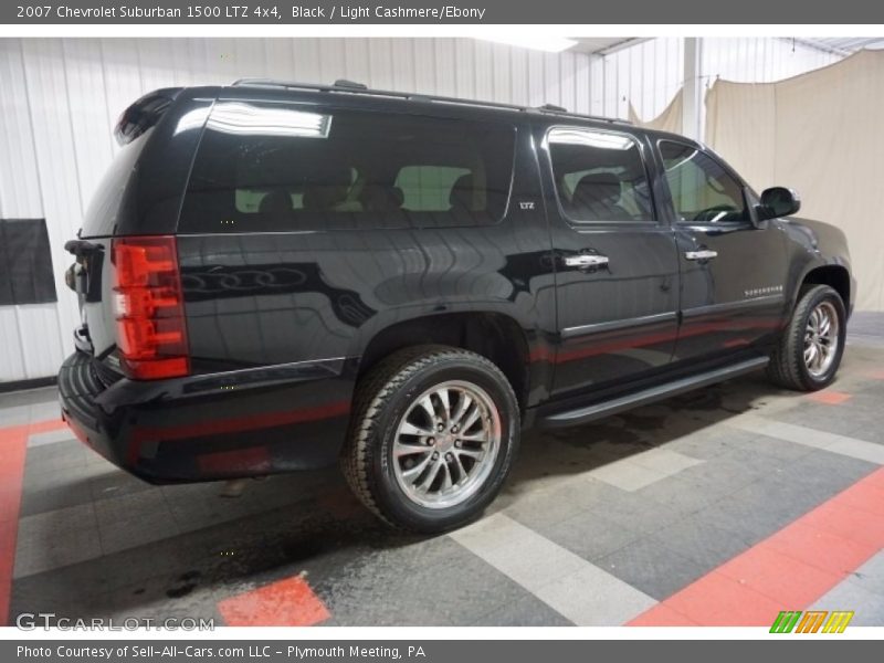Black / Light Cashmere/Ebony 2007 Chevrolet Suburban 1500 LTZ 4x4