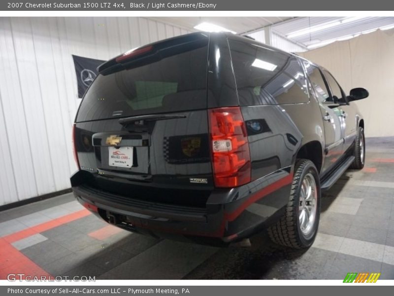 Black / Light Cashmere/Ebony 2007 Chevrolet Suburban 1500 LTZ 4x4