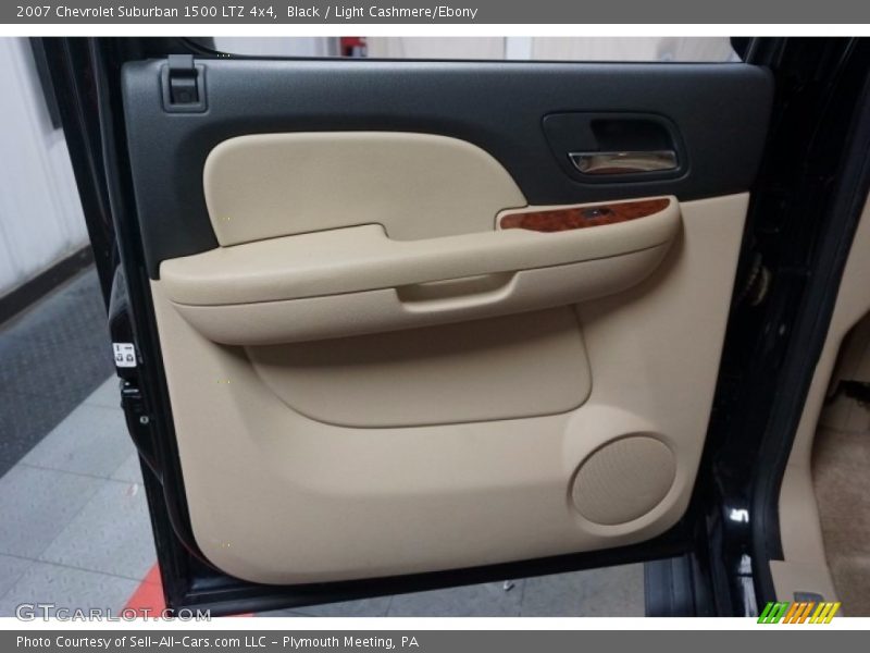 Black / Light Cashmere/Ebony 2007 Chevrolet Suburban 1500 LTZ 4x4