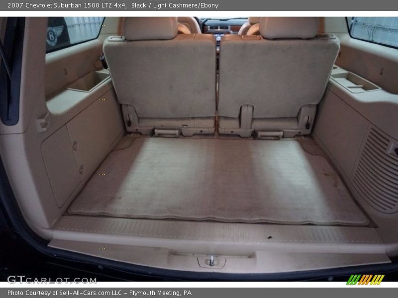 Black / Light Cashmere/Ebony 2007 Chevrolet Suburban 1500 LTZ 4x4