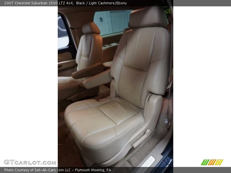 Black / Light Cashmere/Ebony 2007 Chevrolet Suburban 1500 LTZ 4x4