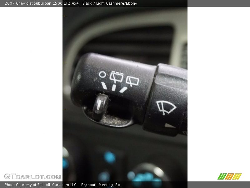 Black / Light Cashmere/Ebony 2007 Chevrolet Suburban 1500 LTZ 4x4