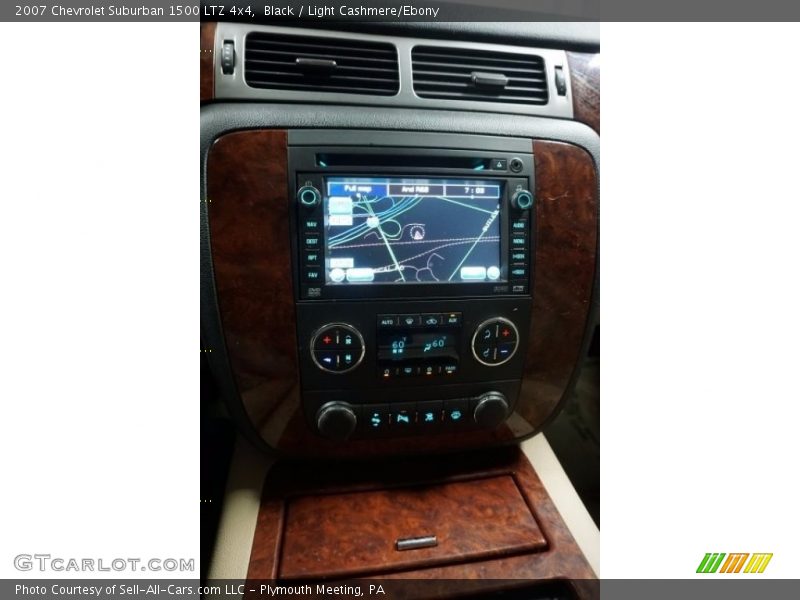Black / Light Cashmere/Ebony 2007 Chevrolet Suburban 1500 LTZ 4x4