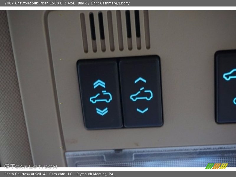 Black / Light Cashmere/Ebony 2007 Chevrolet Suburban 1500 LTZ 4x4