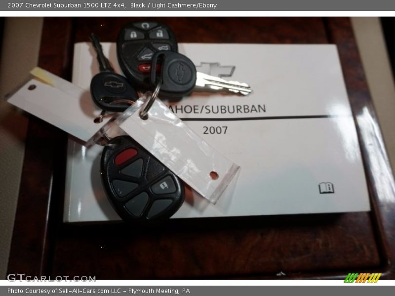 Black / Light Cashmere/Ebony 2007 Chevrolet Suburban 1500 LTZ 4x4