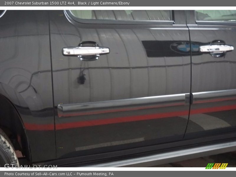 Black / Light Cashmere/Ebony 2007 Chevrolet Suburban 1500 LTZ 4x4