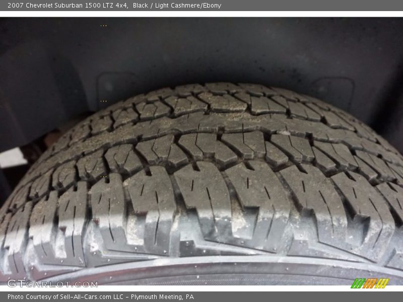 Black / Light Cashmere/Ebony 2007 Chevrolet Suburban 1500 LTZ 4x4