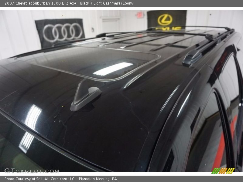 Black / Light Cashmere/Ebony 2007 Chevrolet Suburban 1500 LTZ 4x4