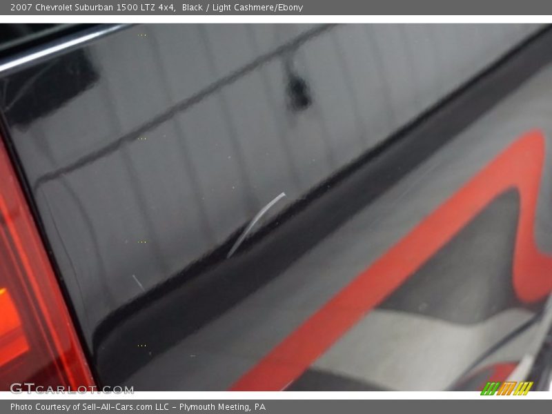 Black / Light Cashmere/Ebony 2007 Chevrolet Suburban 1500 LTZ 4x4