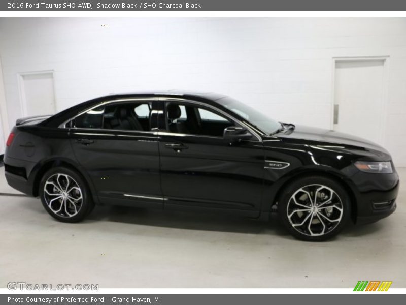 Shadow Black / SHO Charcoal Black 2016 Ford Taurus SHO AWD