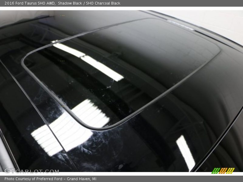 Shadow Black / SHO Charcoal Black 2016 Ford Taurus SHO AWD