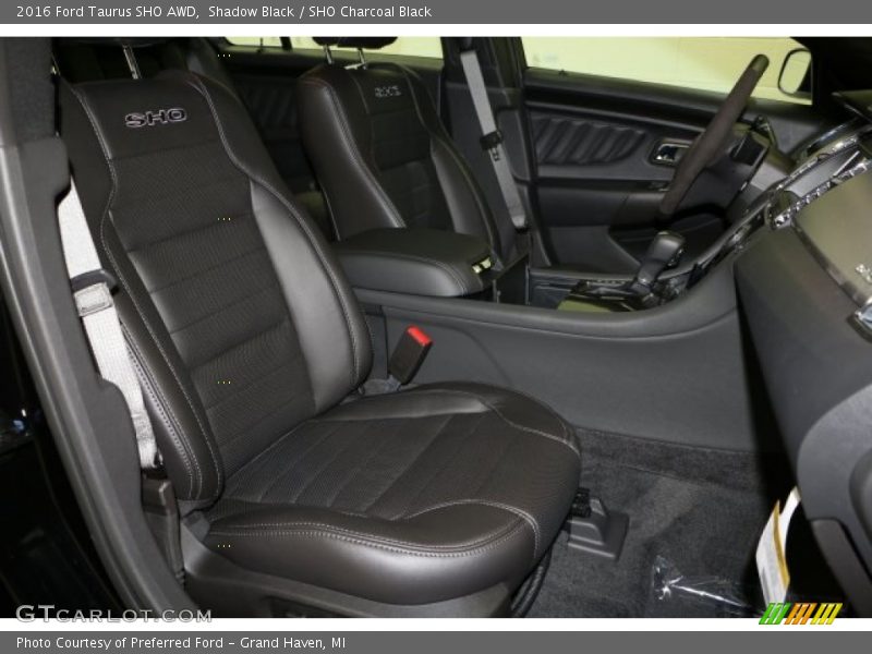 Shadow Black / SHO Charcoal Black 2016 Ford Taurus SHO AWD