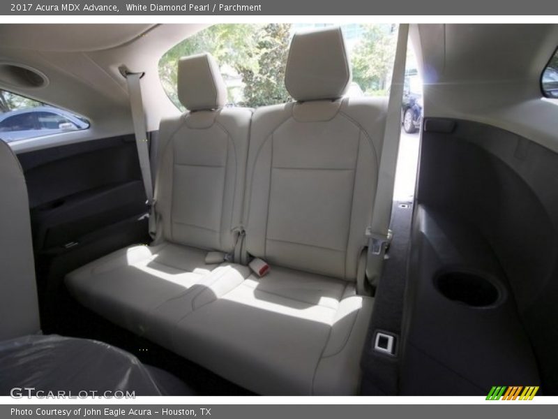 White Diamond Pearl / Parchment 2017 Acura MDX Advance
