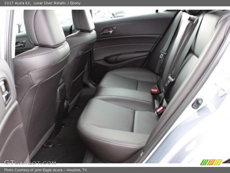 Lunar Silver Metallic / Ebony 2017 Acura ILX