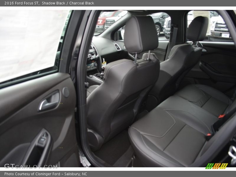 Shadow Black / Charcoal Black 2016 Ford Focus ST