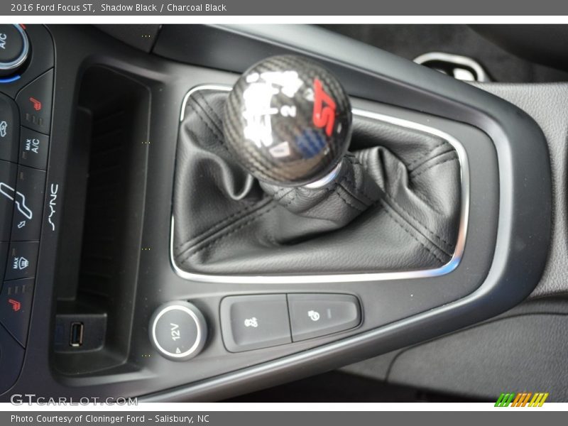 Shadow Black / Charcoal Black 2016 Ford Focus ST
