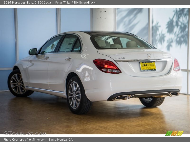Polar White / Silk Beige/Black 2016 Mercedes-Benz C 300 Sedan