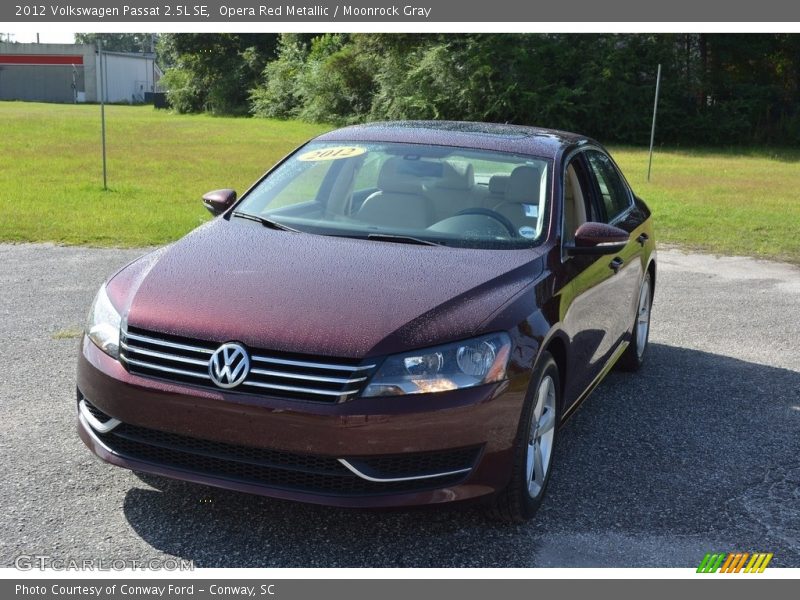 Opera Red Metallic / Moonrock Gray 2012 Volkswagen Passat 2.5L SE