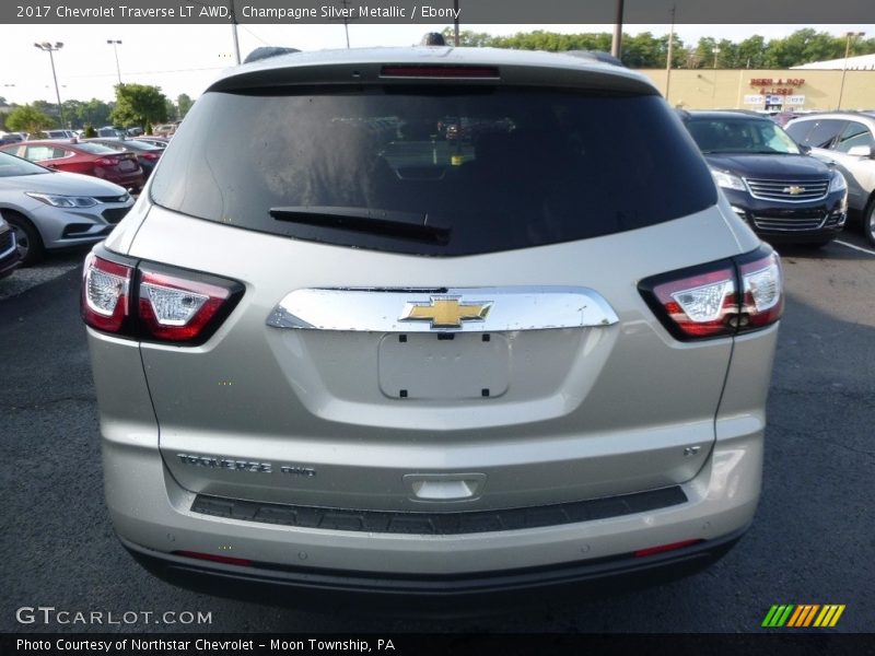 Champagne Silver Metallic / Ebony 2017 Chevrolet Traverse LT AWD