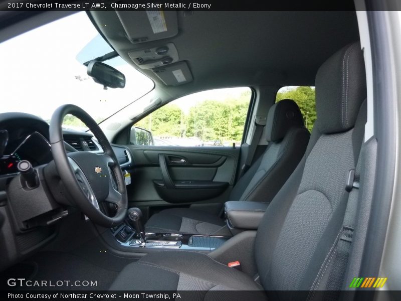 Champagne Silver Metallic / Ebony 2017 Chevrolet Traverse LT AWD
