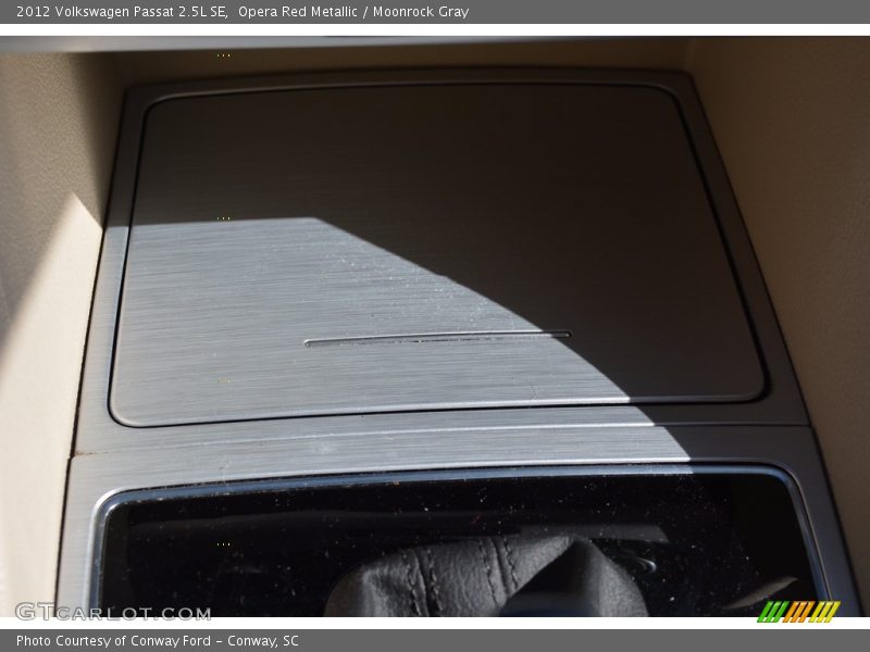 Opera Red Metallic / Moonrock Gray 2012 Volkswagen Passat 2.5L SE
