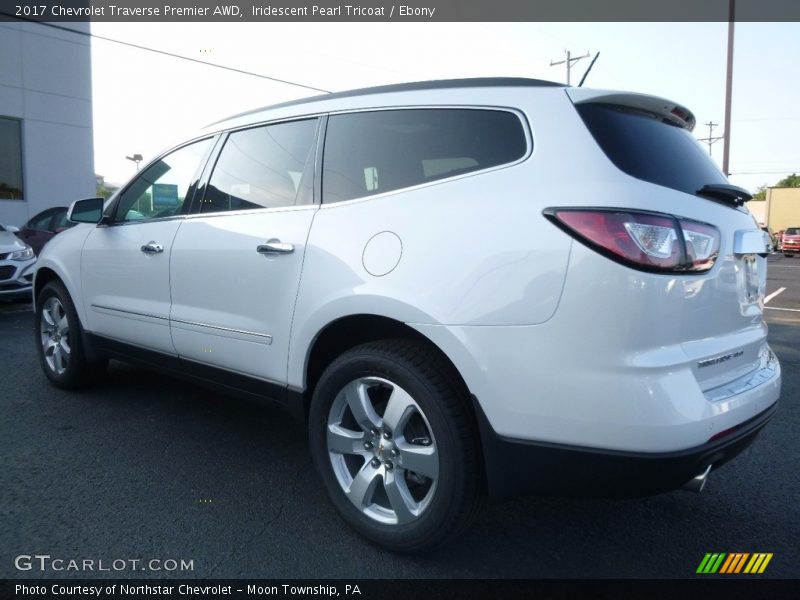 Iridescent Pearl Tricoat / Ebony 2017 Chevrolet Traverse Premier AWD