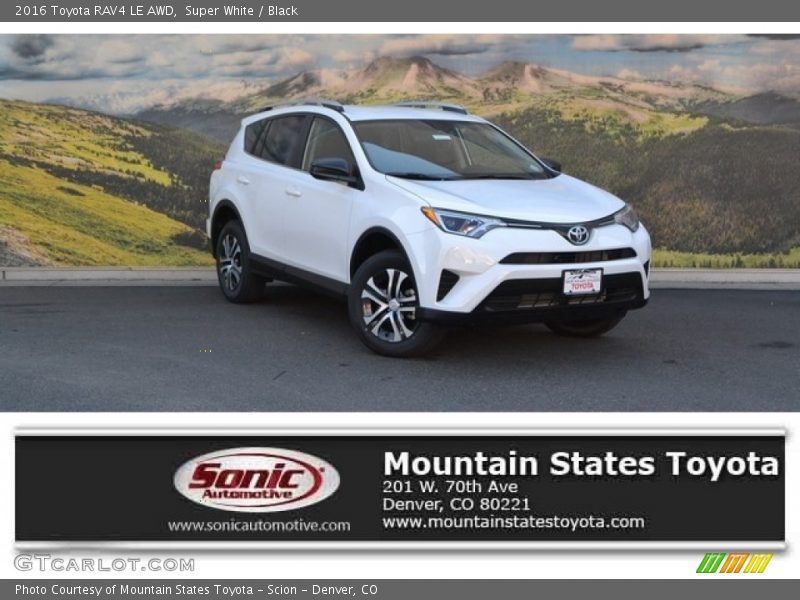Super White / Black 2016 Toyota RAV4 LE AWD