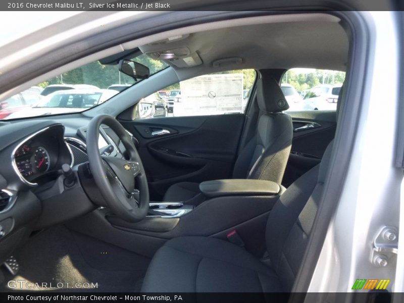 Silver Ice Metallic / Jet Black 2016 Chevrolet Malibu LT