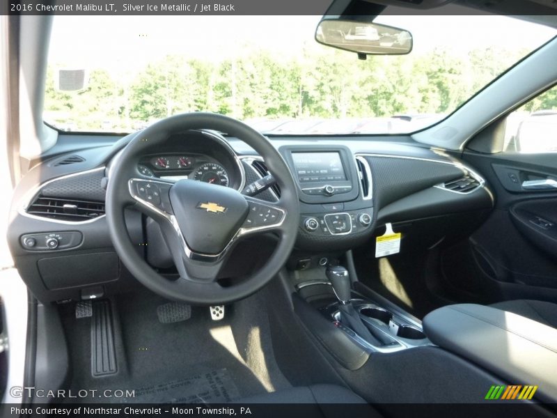 Silver Ice Metallic / Jet Black 2016 Chevrolet Malibu LT