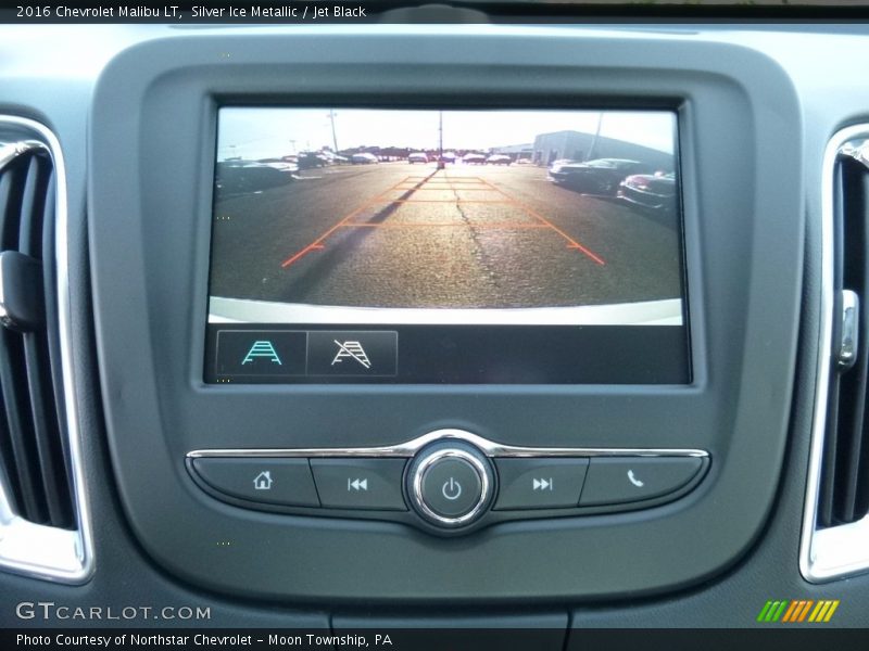 Silver Ice Metallic / Jet Black 2016 Chevrolet Malibu LT