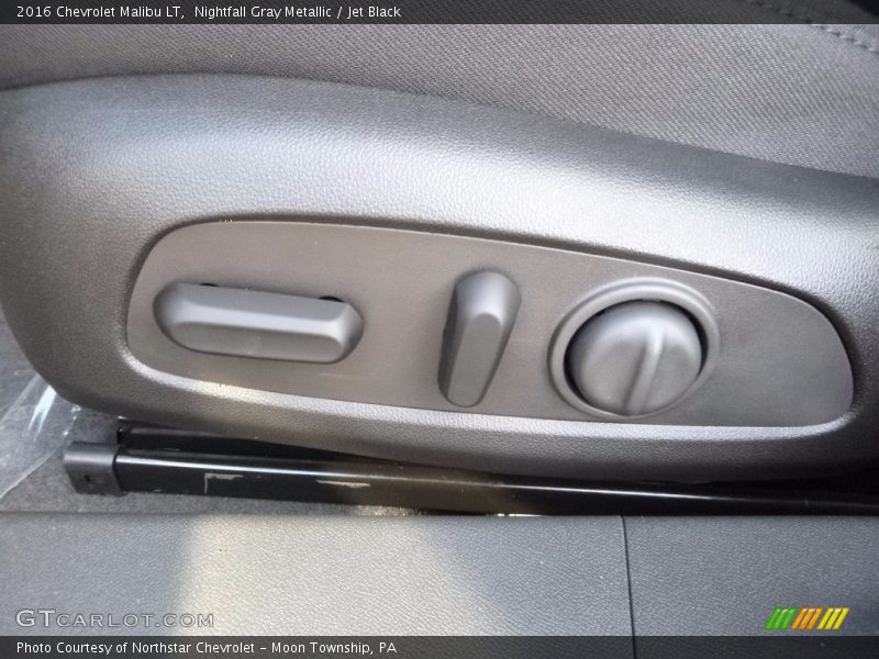 Nightfall Gray Metallic / Jet Black 2016 Chevrolet Malibu LT
